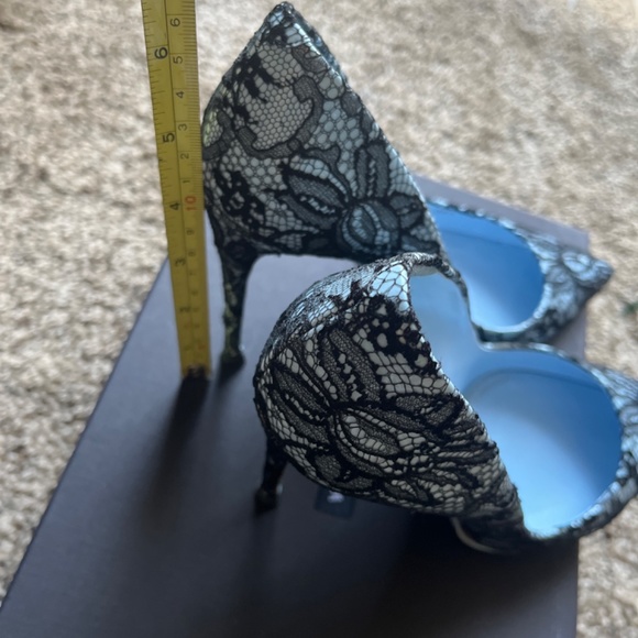 Authentic Dolce & Gabbana heels, multicolored light blue - size 6.5 - Picture 4 of 12